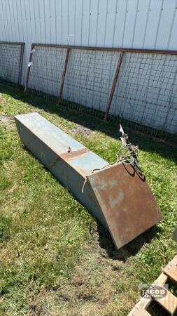 STEEL CHUTE WITH HINGE LID