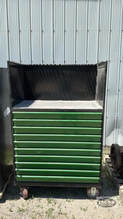 HEAVY DUTY 10 DRAWER ROLLING TOOL CHEST