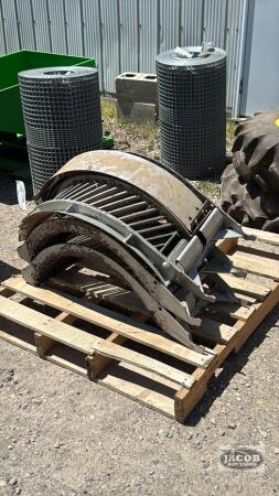 GORDON CONCAVES FROM CASE 2366 COMBINE