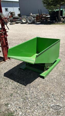 METAL HOPPER BIN