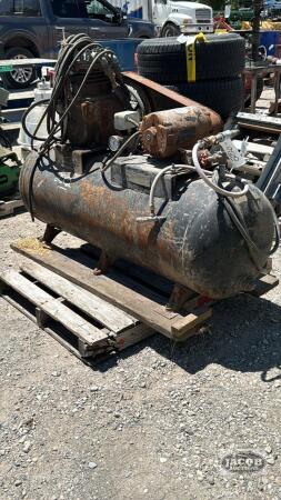 BRUNNER AIR COMPRESSOR