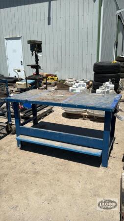 STEEL 5FT WORK BENCH