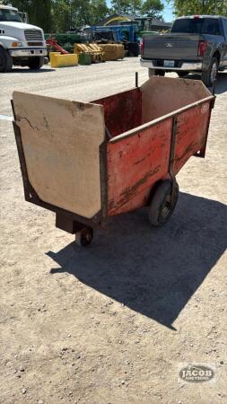 BRUNS FEED CART