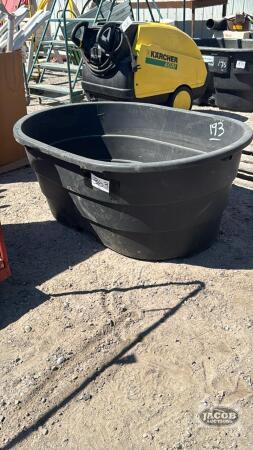 LITTLE GIANT POLY WATER TROUGH