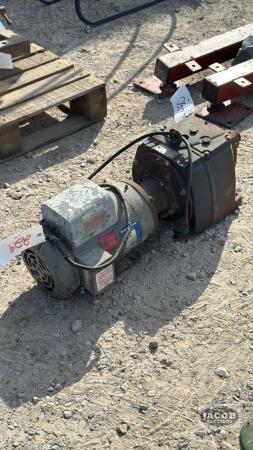 2HP MOTOR AND GEAR BOX FOR A IT TUMBLE MIXER