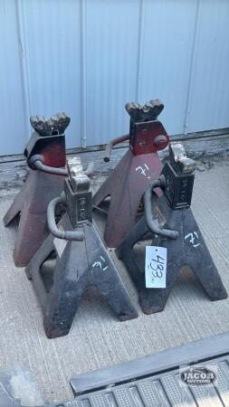 (4) 12 TON AXLE STANDS