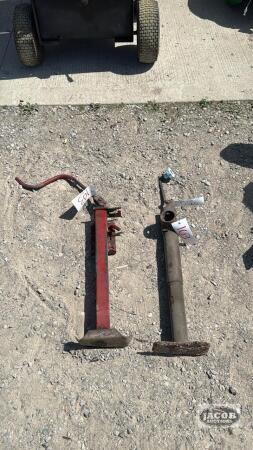 (2) TRAILER JACKS