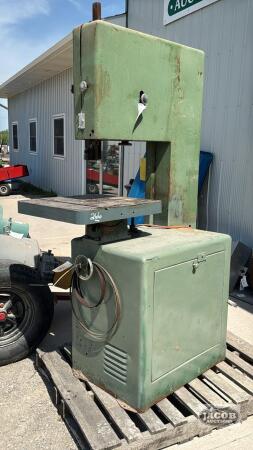 POWERMATIC UPRIGHT BANDSAW