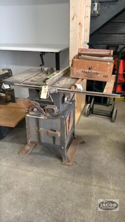 ROCKWELL 9IN TABLE SAW