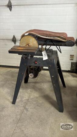 TRADE MASTER 120V 6IN X 9IN BELT AND DISC SANDER