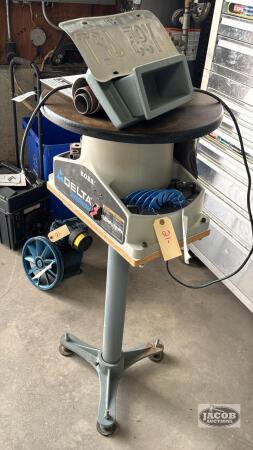 DELTA SHOP MASTER OSCILLATING SPINDLE SANDER