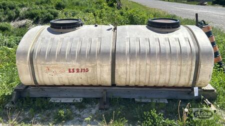 500 IMPERIAL GALLON POLY TANK