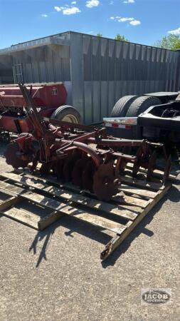 MASSEY FERGUSON 3PTH 8FT DISC