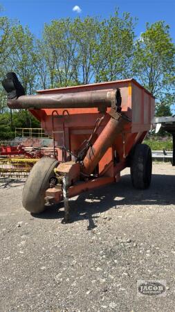 UFT APPROX. 400BU GRAIN BUGGY