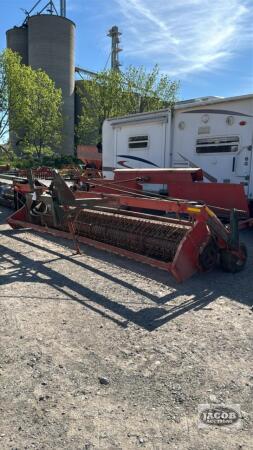 LOCKWOOD 835 15FT 3PTH BEAN WINDROWER