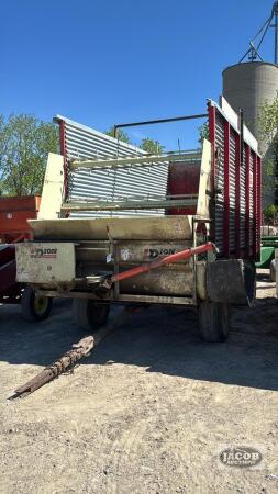 DION 16FT FORAGE WAGON WITH GALV. SIDES