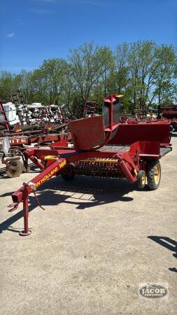 NEW HOLLAND 166 HAY INVERTER