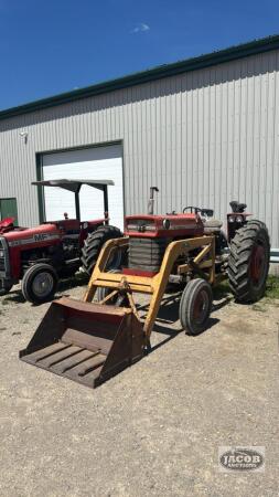 MASSEY FERGUSON 165 GAS TRACTOR