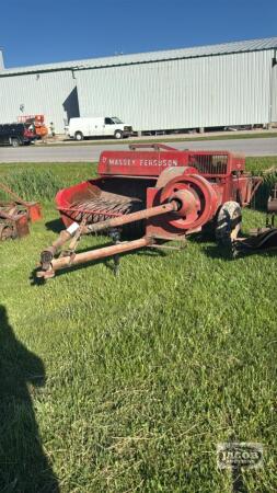 MASSEY FERGUSON #10 SQUARE BALER