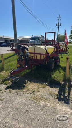 HARDI TR 500 GALLON TANDEM SPRAYER