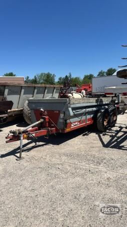 NEW IDEA 3732 TANDME MANURE SPREADER