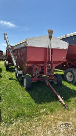 200BU GRAVITY WAGON