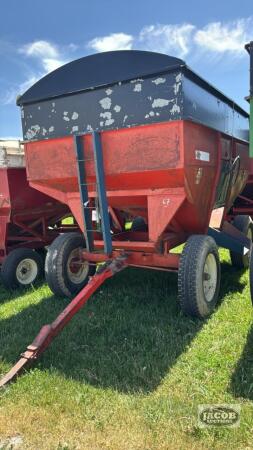 TURNCO 375BU GRAVITY WAGON