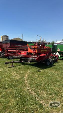 VERSATILE 4400 HYDROSAT 15FT GAS SWATHER