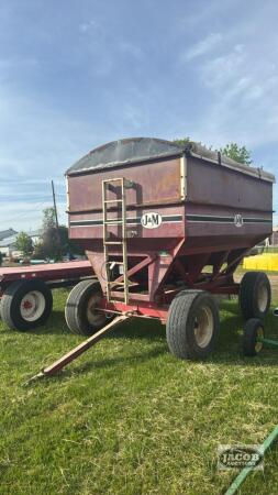 J&M 350 GRAVITY WAGON