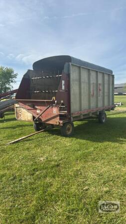 REX 15FT FORAGE WAGON