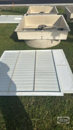 5FT X 5FT FIBREGLAS BARN FAN