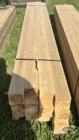 BUNDLE OF 12PCS 3.5IN X 3.5IN X 8FT CEDAR LUMBER