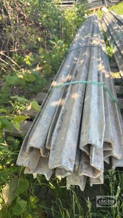 16 GALVANIZED 10FT STEEL POSTS
