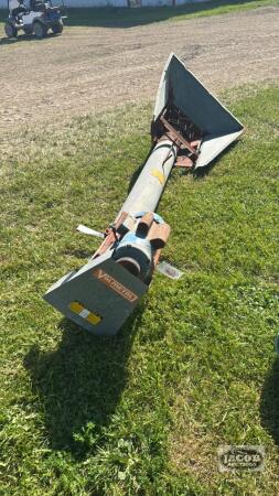 7IN X 8FT TRANSFER AUGER WITH 1.5HP ELECTRIC MOTOR
