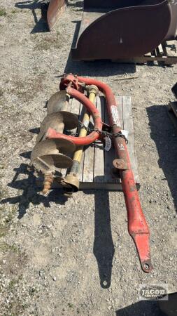 BEFCO 3PTH PTO 12IN POST HOLE AUGER