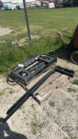 HYDRAULIC 5FT PALLET FORKS