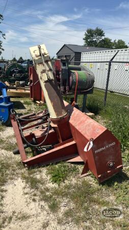 FARM KING 7FT SINGLE AUGER SNOWBLOWER