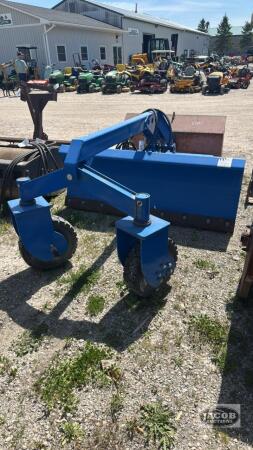 AGT 72IN HYDRAULIC 6-WAY DOZER BLADE