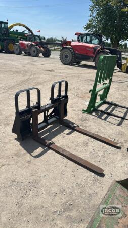 HLA 5500LB 48IN PALLET FORK