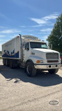 2002 STERLING TANDEM DIESEL FEED TRUCK