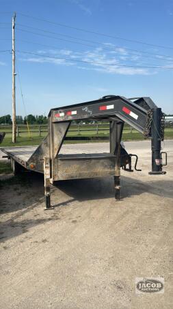 2009 LOADMAX 28FT TANDEM GOOSENECK TRAILER
