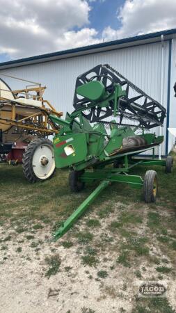 JOHN DEERE 918 18FT FLEX HEAD WITH HEADER WAGON