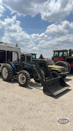 NEW HOLLAND TN75 MFWD DIESEL TRACTOR