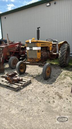 MINNEAPOLIS-MOLINE M602 GAS TRACTOR