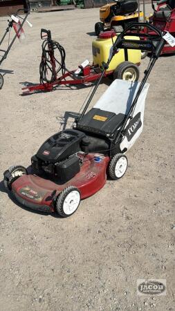TORO RECYCLER 22IN SELF PROPELLED PUSH MOWER