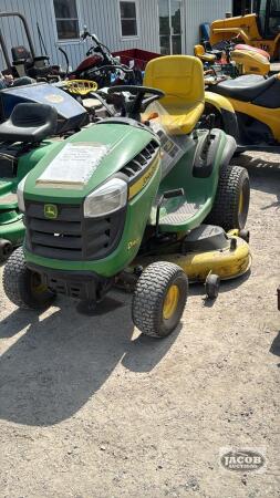 JOHN DEERE D140 48IN 22HP HYDRO RIDING MOWER