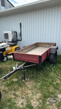 HOMEBUILT 8FT X 4FT SINGLE AXLE TRAILER