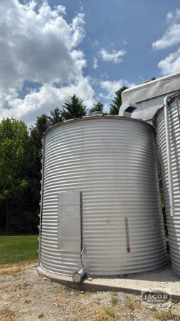 OFFISTE: BUTLER APPROX 1250BU GRAINERY