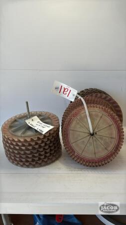 5100-5200 WHITE LARGE CORN/SOYBEAN PLANTER DISCS