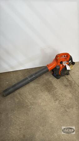 HUSQVARNA 125B GAS LEAF BLOWER